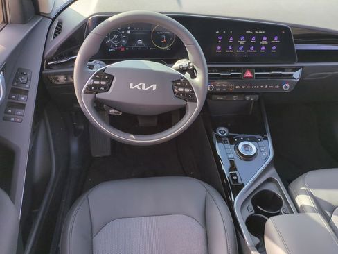 New 2026 Kia Niro Wind FWD image 20