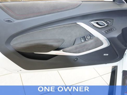 Used 2023 Chevrolet Camaro ZL1 image 4