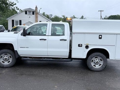 Used 2019 Chevrolet Silverado 2500 W/T w/ Snow Plow Prep Package AWD/4WD image 9