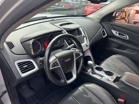 Used 2014 GMC Terrain SLT w/ Safety Package AWD/4WD image 16