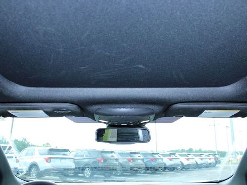 Used 2024 Ford Edge ST w/ Equipment Group 401A AWD/4WD image 25
