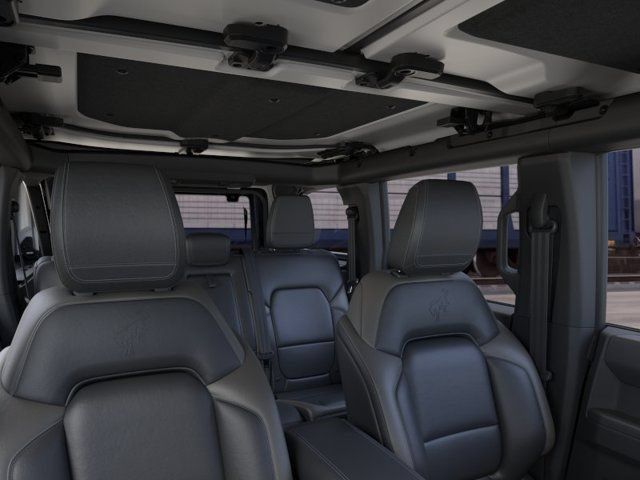 New 2026 Ford Bronco Outer Banks w/ Sasquatch Package AWD/4WD image 12