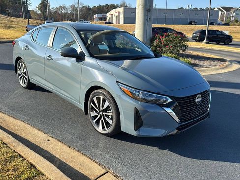 New 2025 Nissan Sentra SV w/ SV Premium Package image 6