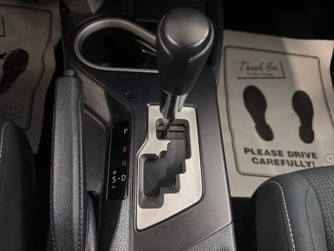Used 2018 Toyota RAV4 XLE image 27