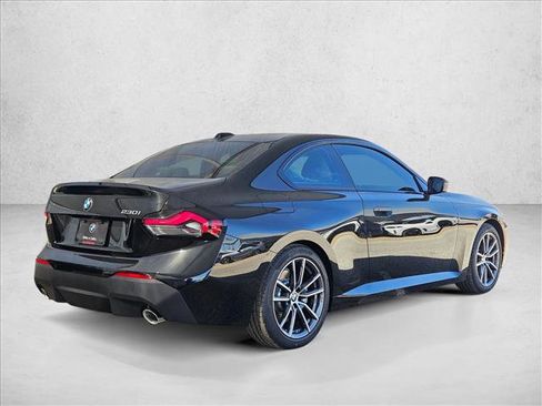 Used 2026 BMW 230i Coupe w/ Convenience Package image 2