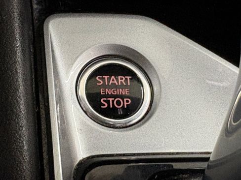 Used 2024 Nissan Altima 2.5 SV image 16