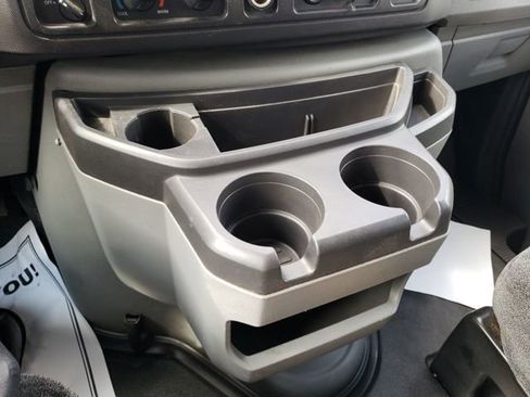 Used 2011 Ford E-350 and Econoline 350 Super Duty w/ Shuttle Bus Prep Pkg image 21