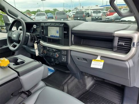 Used 2024 Ford F450 XL w/ Snow Plow Prep Package image 24