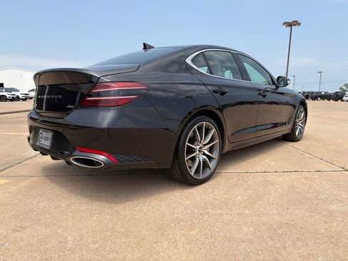 Used 2025 Genesis G70 2.5T AWD/4WD image 17