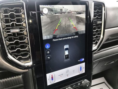 Used 2025 Ford Ranger XLT image 17