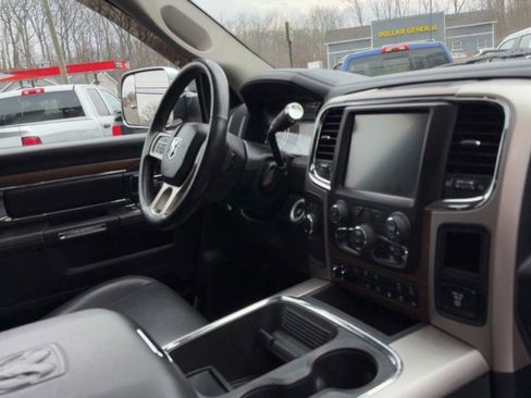 Used 2017 RAM 2500 Laramie w/ Convenience Group image 18