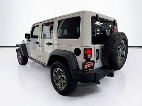 Used 2016 Jeep Wrangler Unlimited Rubicon image 8