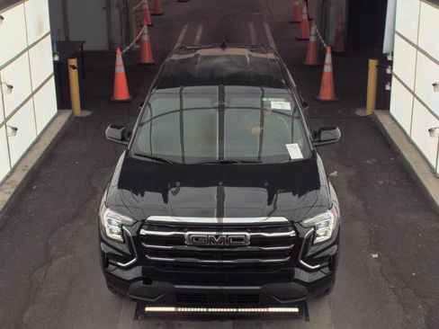 Used 2026 GMC Terrain Elevation FWD image 4