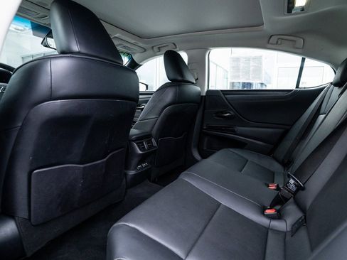 Used 2023 Lexus ES 350 w/ Premium Package image 39