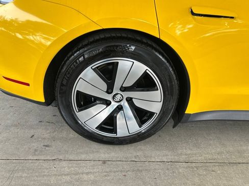 Used 2020 Porsche Taycan 4S AWD/4WD image 20