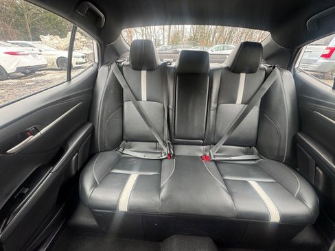 Used 2025 Toyota Camry SE image 34