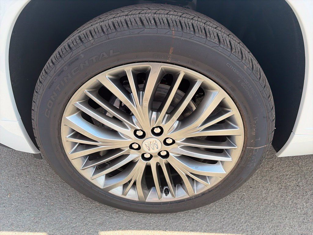 New 2027 Buick Enclave Avenir AWD/4WD image 10
