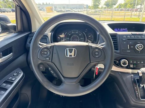 Used 2016 Honda CR-V SE image 19