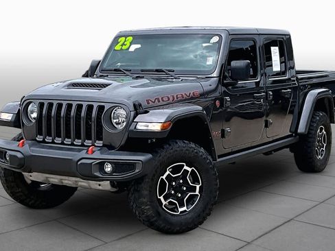 Used 2023 Jeep Gladiator Mojave w/ Cold Weather Group AWD/4WD image 2