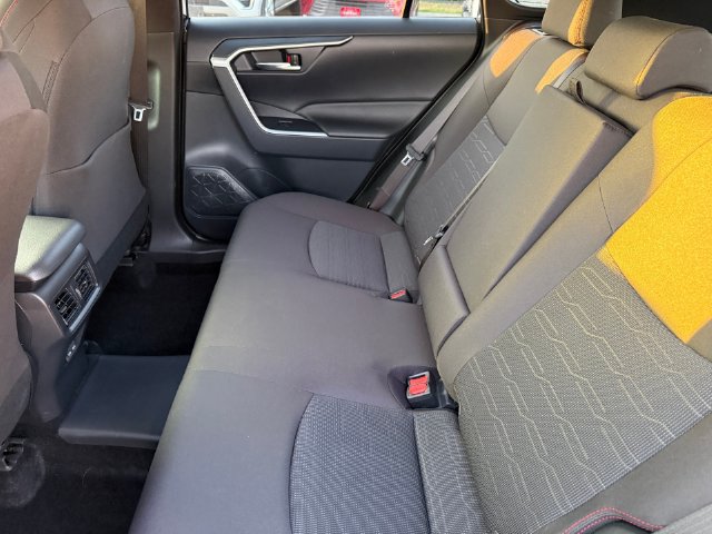 Used 2024 Toyota RAV4 SE AWD/4WD image 28