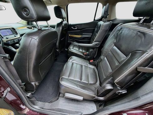 Used 2017 GMC Acadia Denali FWD image 29