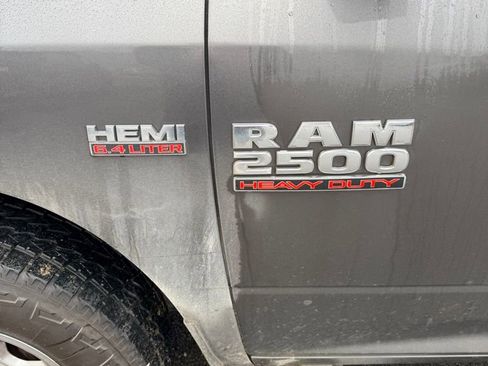 Used 2014 RAM 2500 Tradesman w/ Chrome Appearance Group image 10