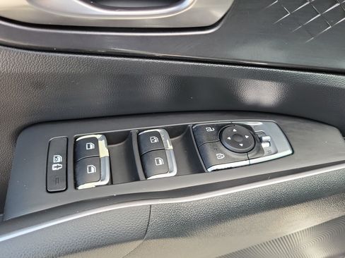 Used 2021 Kia Sorento S FWD image 28