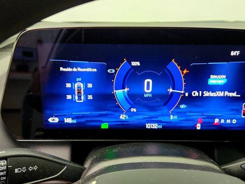 Used 2025 Chevrolet Equinox EV LT FWD image 13