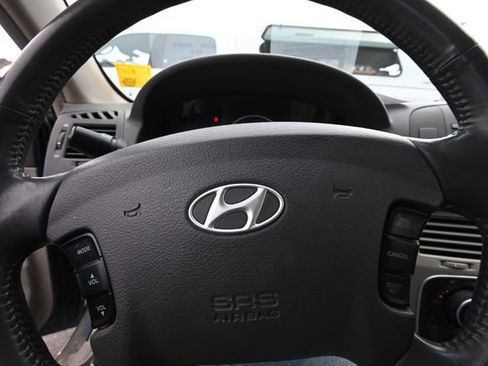 Used 2006 Hyundai Sonata GLS image 9