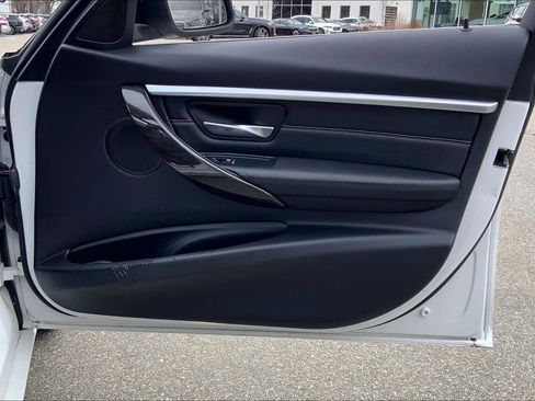 Used 2018 BMW 330i xDrive Sedan image 22