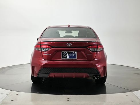 Used 2020 Toyota Corolla XSE image 4