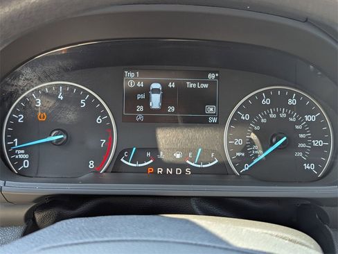 Used 2022 Ford EcoSport SE w/ SE Convenience Package image 13