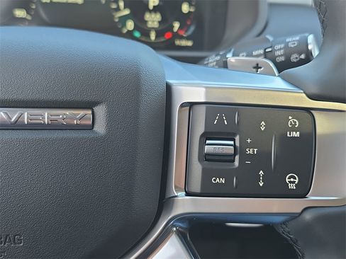 New 2026 Land Rover Discovery Limited Edition image 20