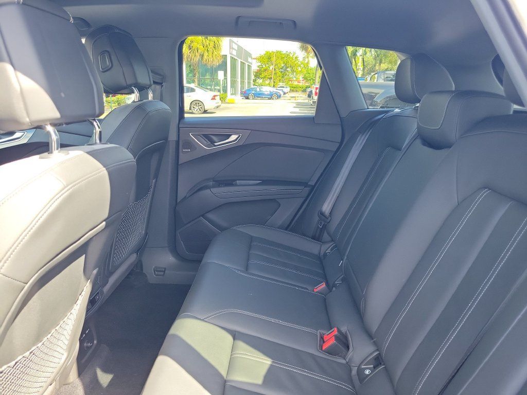 Used 2023 Audi Q4 e-tron Premium Plus w/ Premium Plus RWD image 13