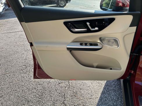 New 2027 Mercedes-Benz GLC 300 4MATIC image 17