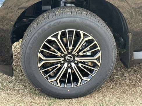 New 2026 Nissan Armada Platinum image 17