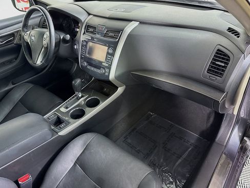 Used 2013 Nissan Altima 2.5 SL w/ Technology Pkg FWD image 32