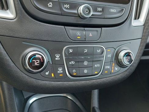 Used 2024 Chevrolet Malibu LT FWD image 28