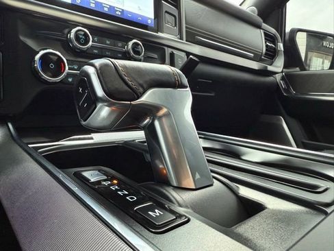 Used 2022 Ford F150 Platinum w/ Equipment Group 701A High image 32