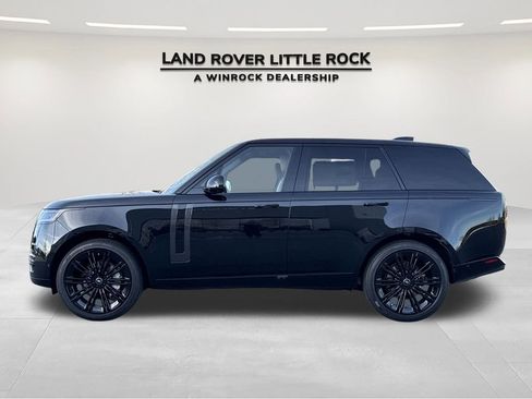 New 2025 Land Rover Range Rover SE image 6