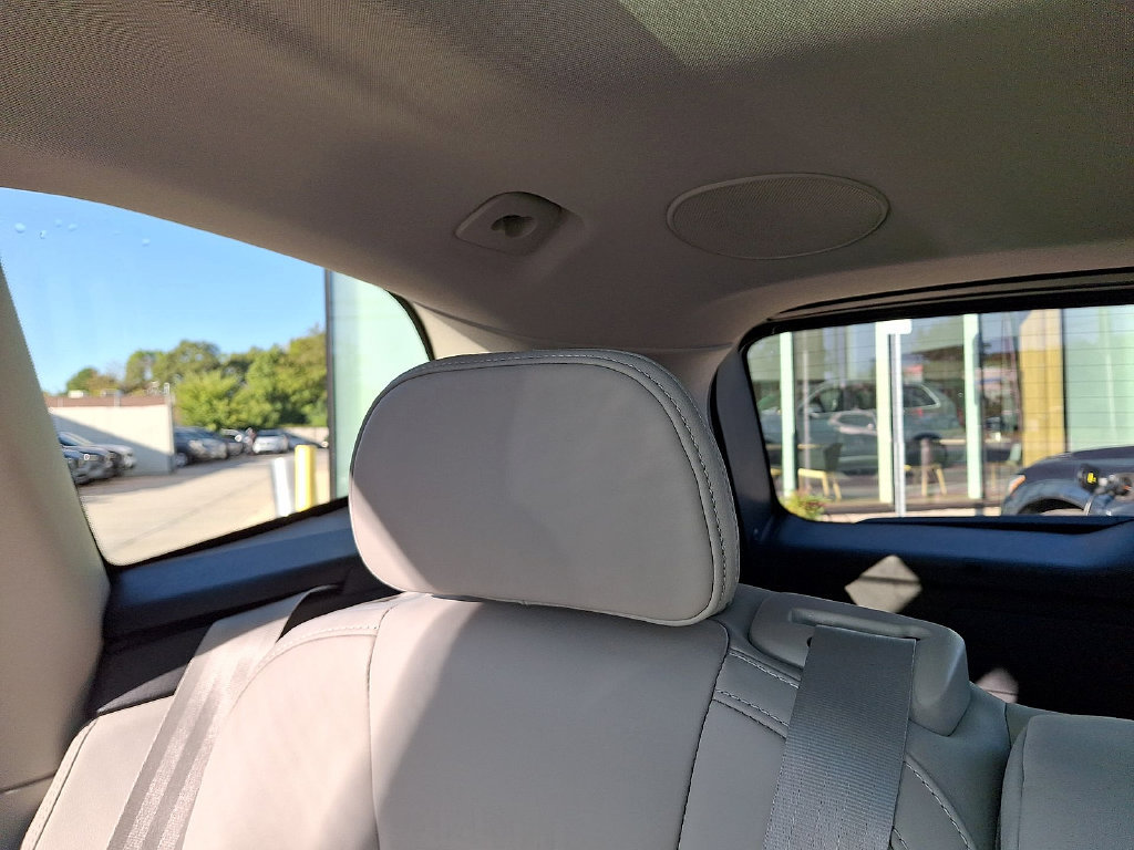 Certified 2026 Volvo XC60 B5 Ultra AWD/4WD image 12