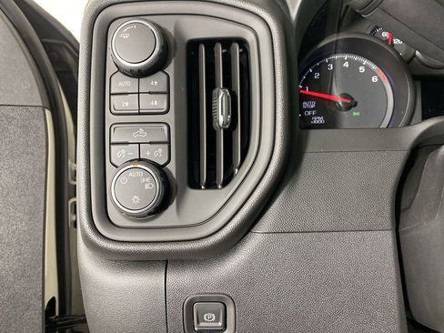 New 2026 Chevrolet Silverado 1500 Custom Trail Boss w/ LPO, Dark Essentials Package image 19