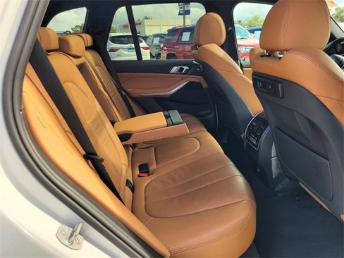 Used 2019 BMW X5 xDrive40i image 16