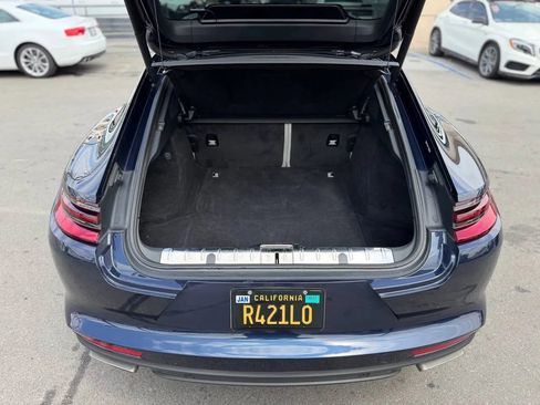 Used 2018 Porsche Panamera image 31