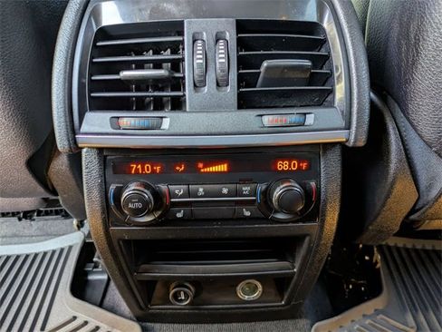 Used 2015 BMW X5 xDrive50i image 25