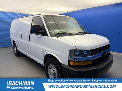 Used 2021 Chevrolet Express 2500 w/ Driver Convenience Package image 1