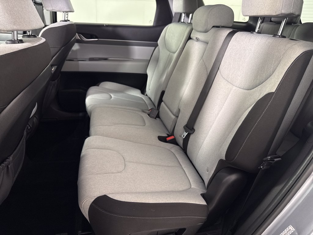 Used 2020 Hyundai Palisade SEL FWD image 12