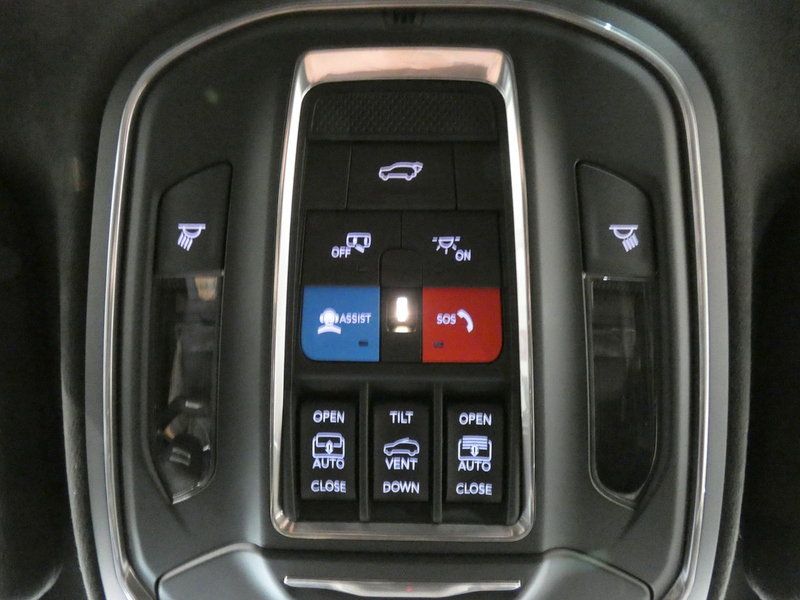 Used 2024 Jeep Wagoneer Launch Edition AWD/4WD image 13