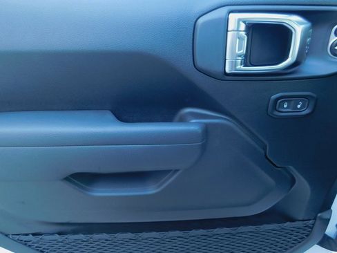 New 2025 Jeep Wrangler Sport S 4xe w/ Convenience Group image 23