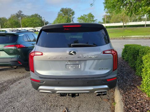 Used 2020 Kia Telluride EX w/ Towing Package image 13